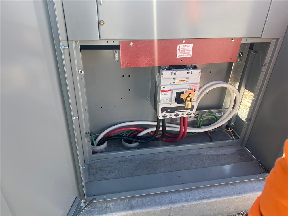 Open electrical panel for diagnosing tripping breakers and dead circuits